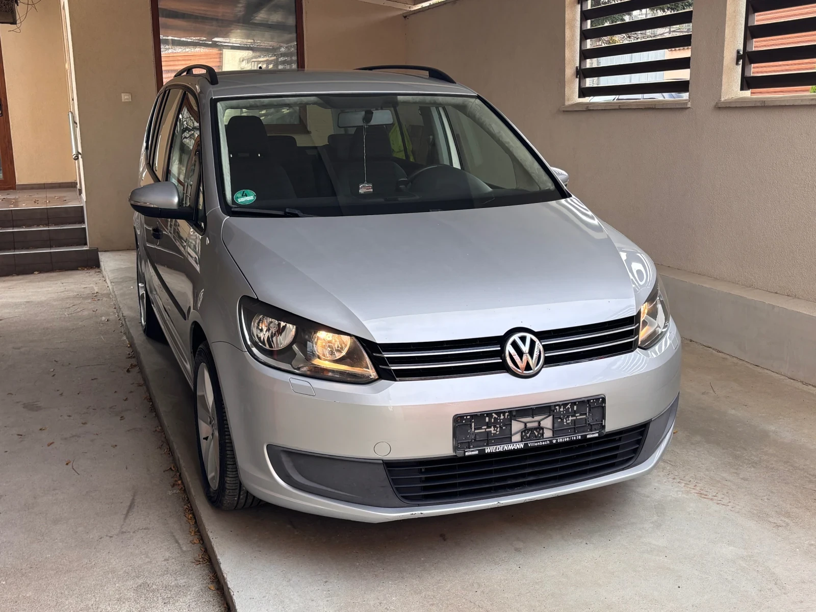 VW Touran  - изображение 2