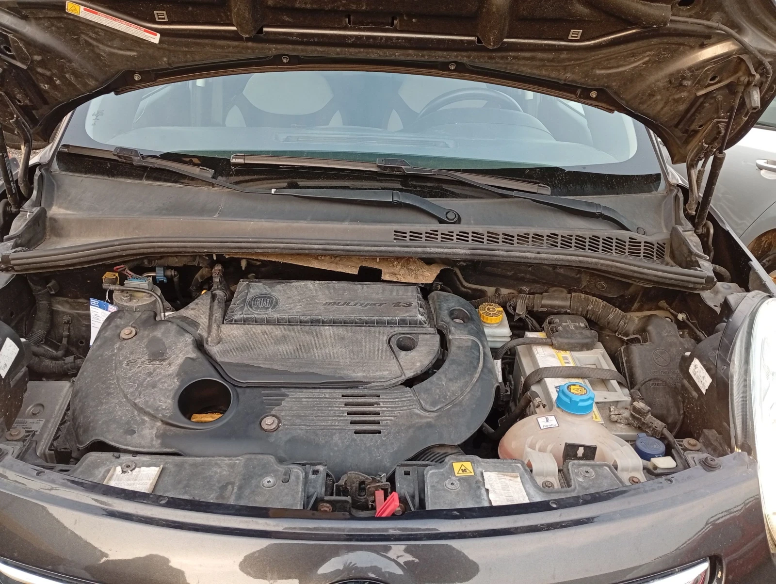 Fiat 500L 1.3 multijet 5 Врати Дълга база., снимка 12 - Автомобили и джипове - 53757198