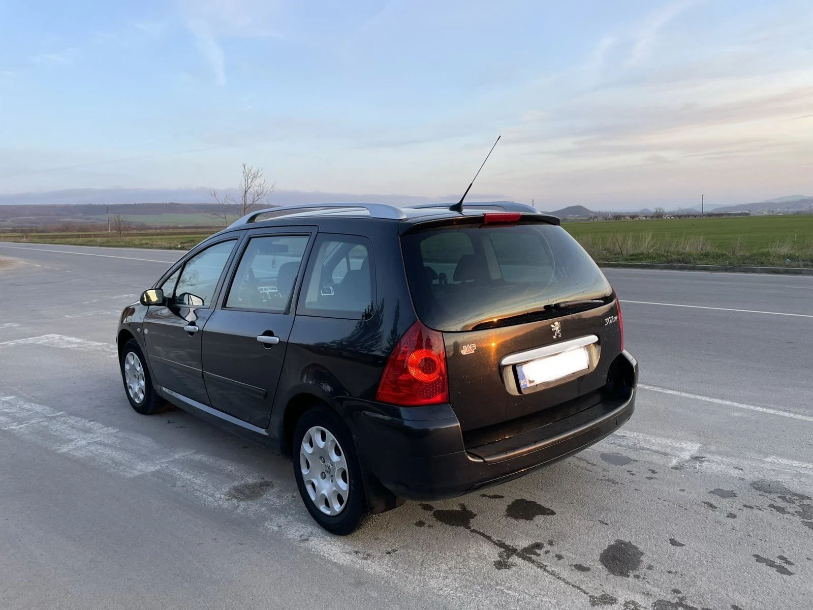 Peugeot 307 HDi Facelift, снимка 2 - Автомобили и джипове - 53817554