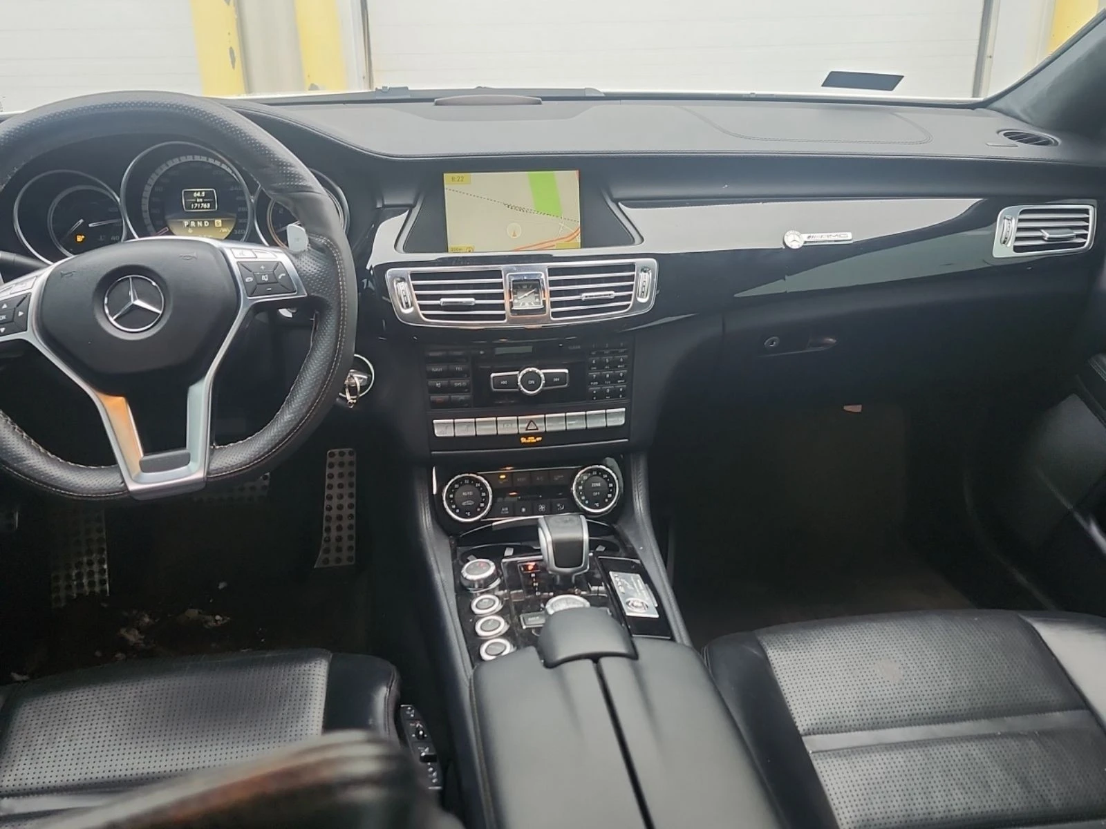 Mercedes-Benz CLS 63 AMG  С РЕГИСТРАЦИЯ & АВТО КРЕДИТ , снимка 10 - Автомобили и джипове - 53951795