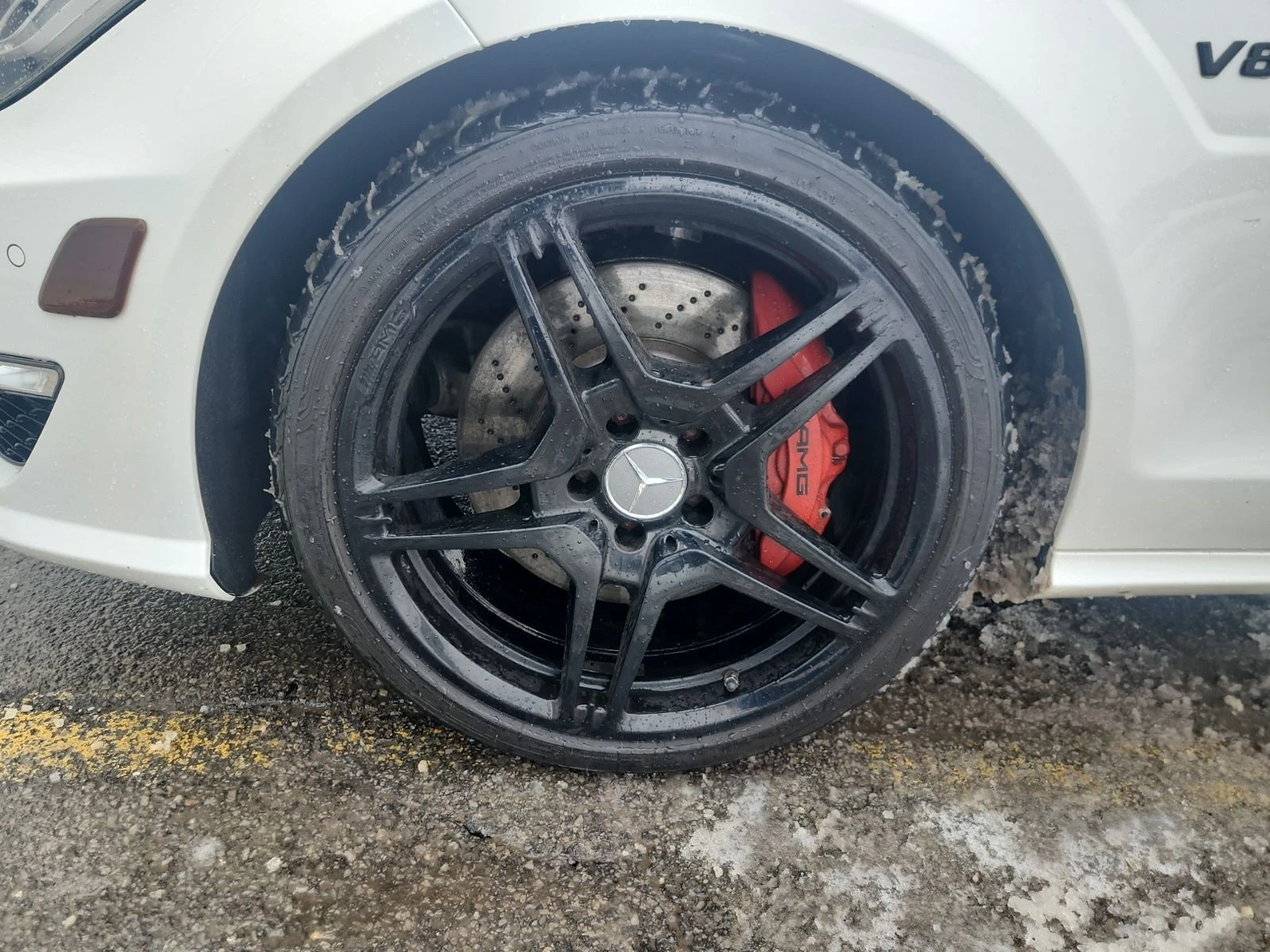 Mercedes-Benz CLS 63 AMG  С РЕГИСТРАЦИЯ & АВТО КРЕДИТ , снимка 6 - Автомобили и джипове - 53951795