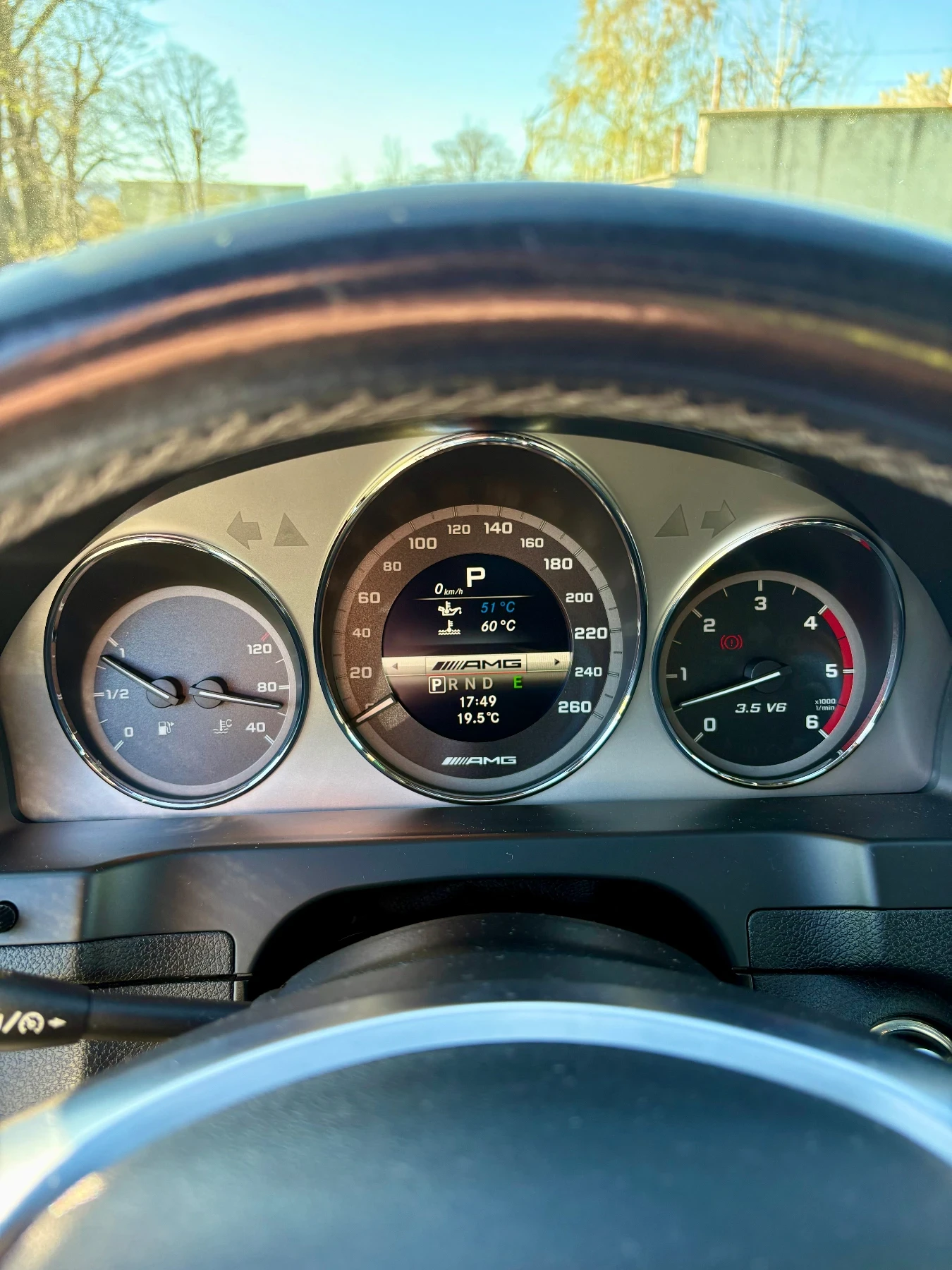 Mercedes-Benz C 350 AMG, снимка 15 - Автомобили и джипове - 54140145