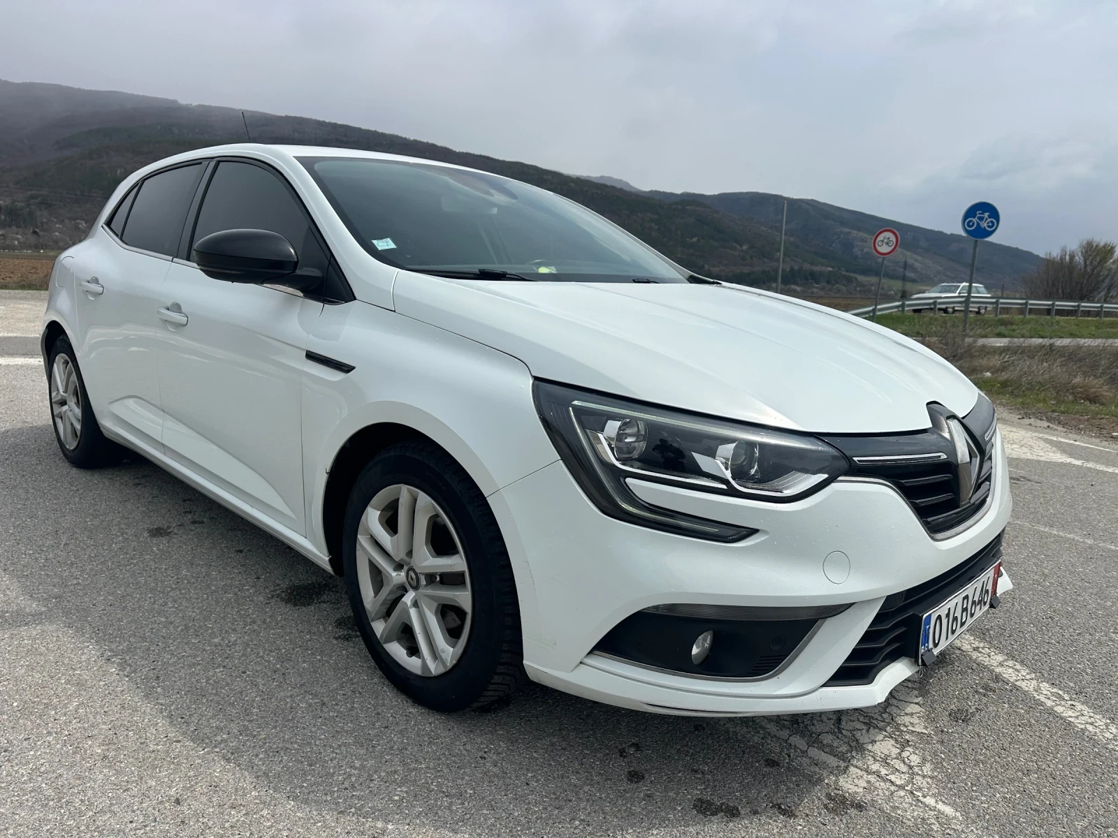 Renault Megane 1.5 DCI AUTOMATIC EURO 6 | Mobile.bg � ����������� 2