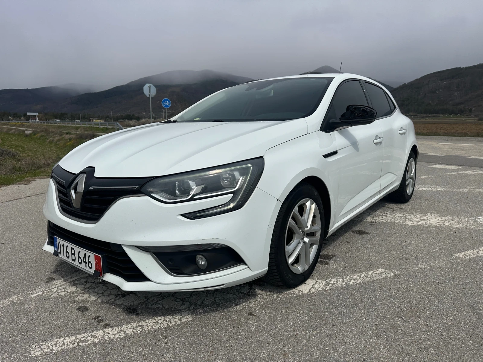 Renault Megane 1.5 DCI AUTOMATIC EURO 6 | Mobile.bg � ����������� 3