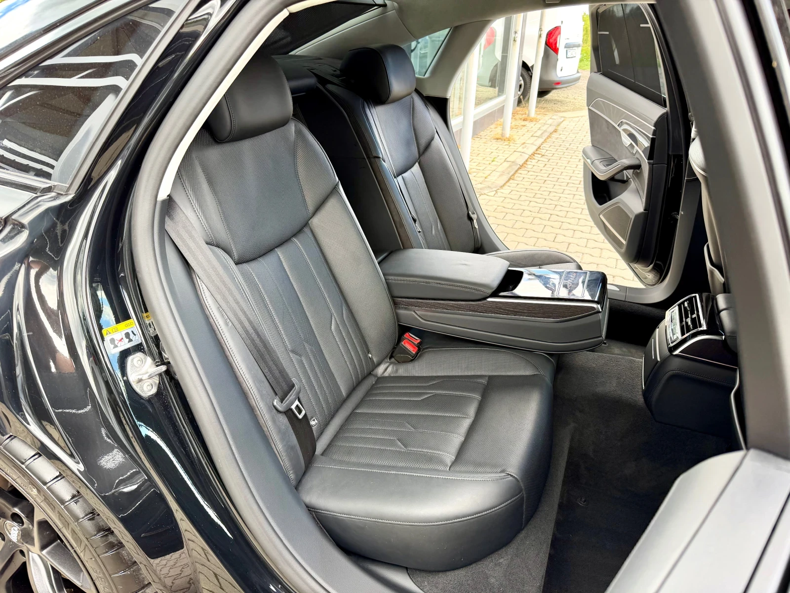 Audi A8 55TFSI#MATRIX#ALCANTARA#EXCLUSIVE#FULL FULL, снимка 12 - Автомобили и джипове - 54587073
