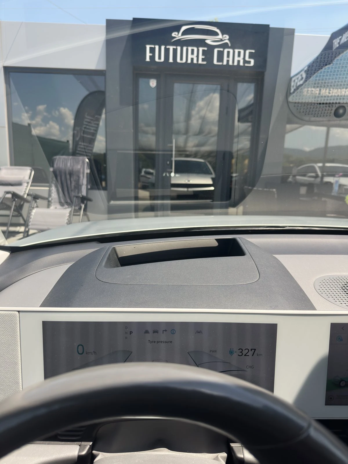 Hyundai Ioniq 5 72.6KWh/UNIQ/360/HEADUP/BOSE/ГАРАНЦИЯ/GOLD, снимка 11 - Автомобили и джипове - 54834643