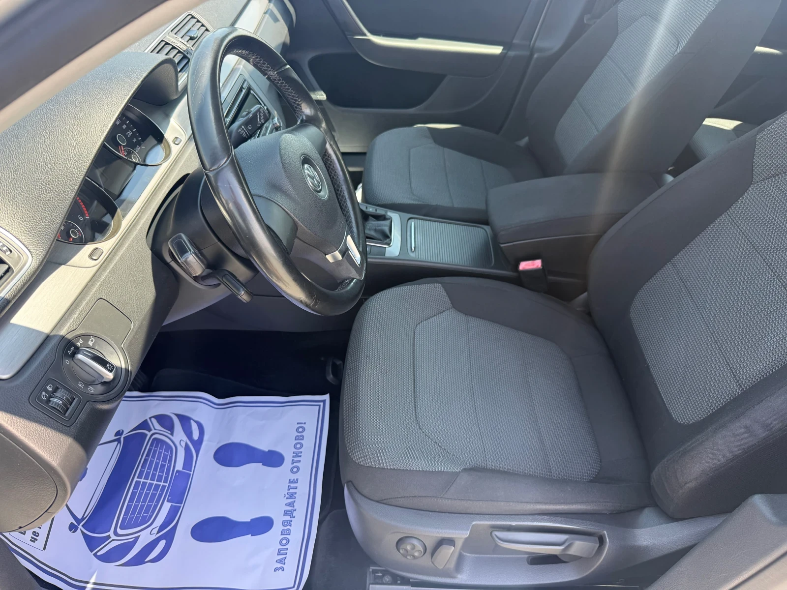 VW Passat (KATO НОВА), снимка 11 - Автомобили и джипове - 55431781