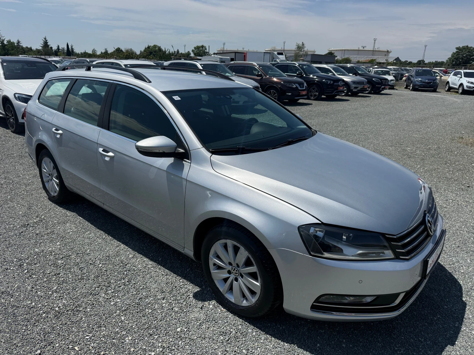 VW Passat (KATO НОВА), снимка 3 - Автомобили и джипове - 55431781