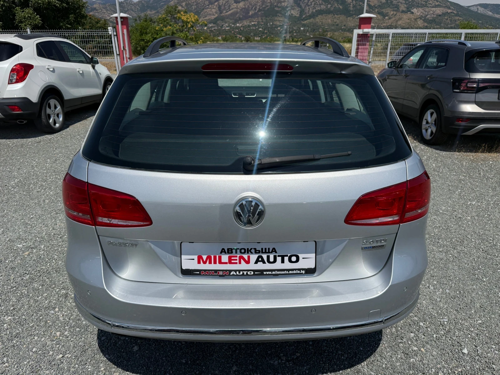 VW Passat (KATO НОВА), снимка 7 - Автомобили и джипове - 55431781