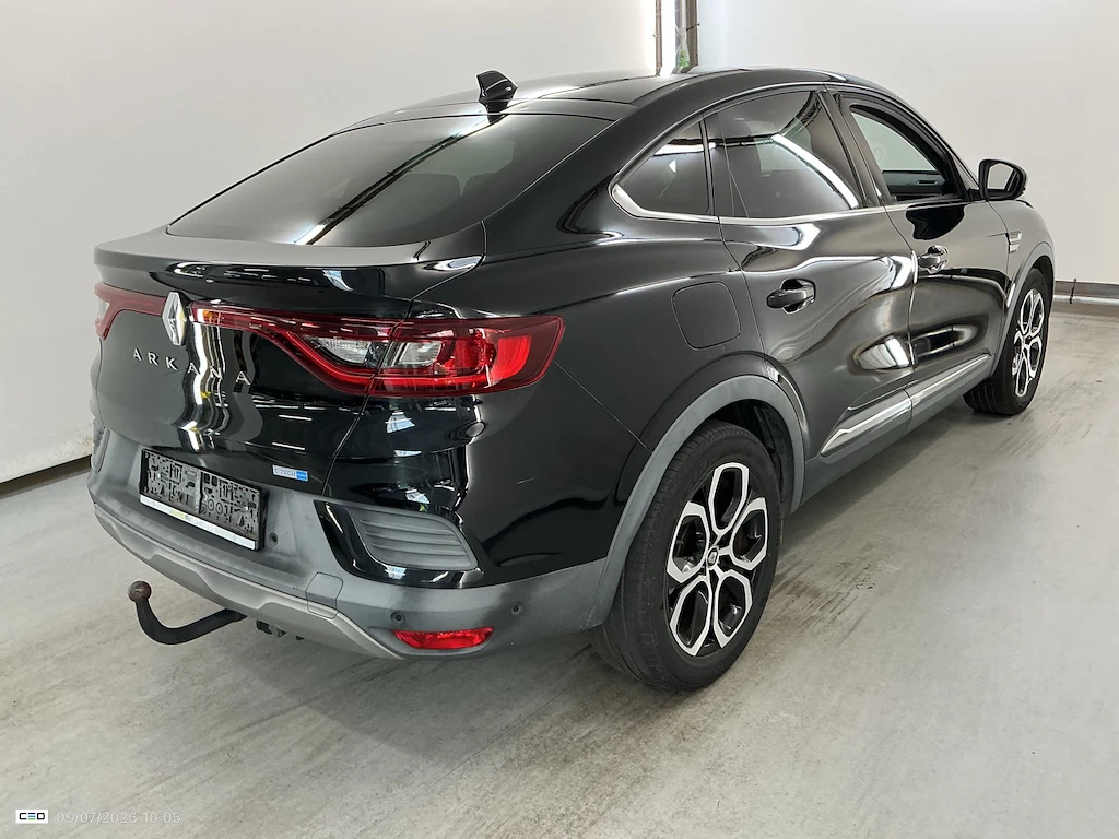 Renault Arkana 1.6 E-TECH, снимка 5 - Автомобили и джипове - 55458384