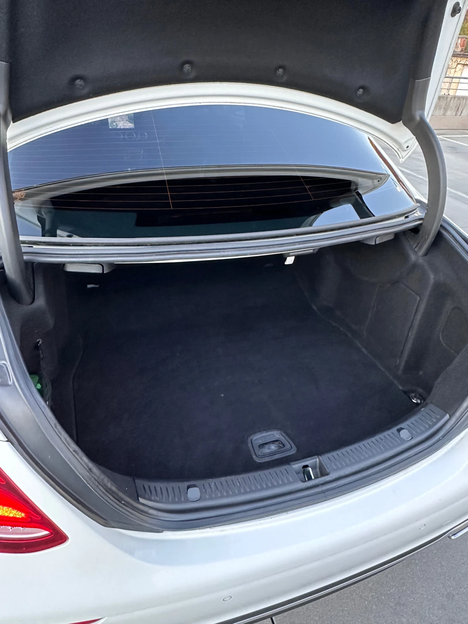 Mercedes-Benz E 200 Mercedes-Benz  E200 9G, снимка 12 - Автомобили и джипове - 55596203