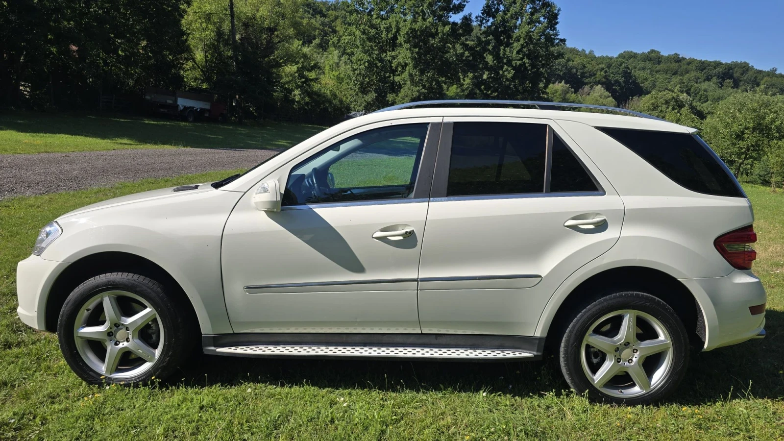 Mercedes-Benz ML 550 5.5 V8 388hp, LPG, Пружини, снимка 6 - Автомобили и джипове - 55732324