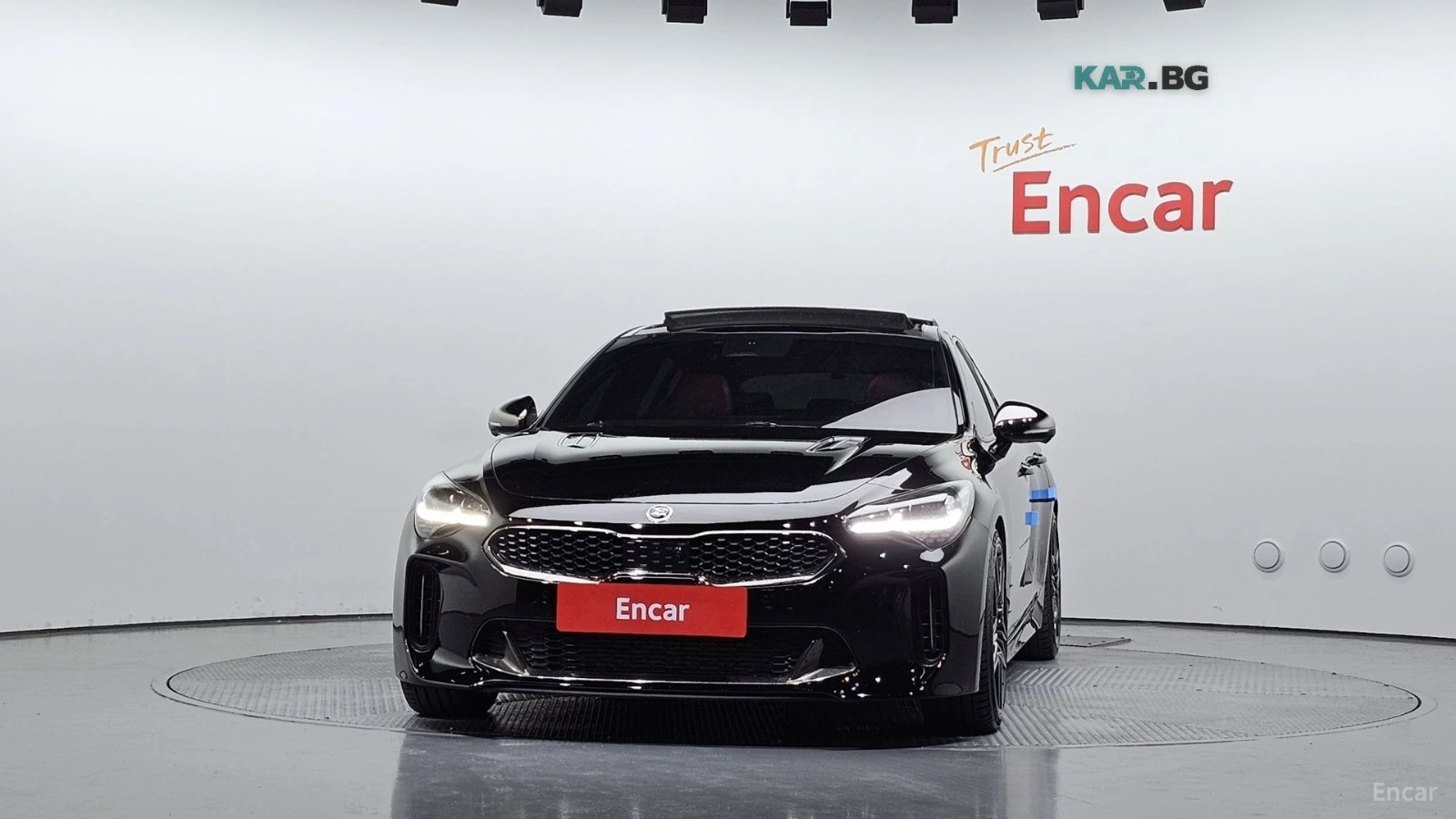 Kia Stinger 3.3T* GT* AWD* Masters* ПОДГРЕВ* ОБДУХВАНЕ* ПАНО* , снимка 3 - Автомобили и джипове - 55832846