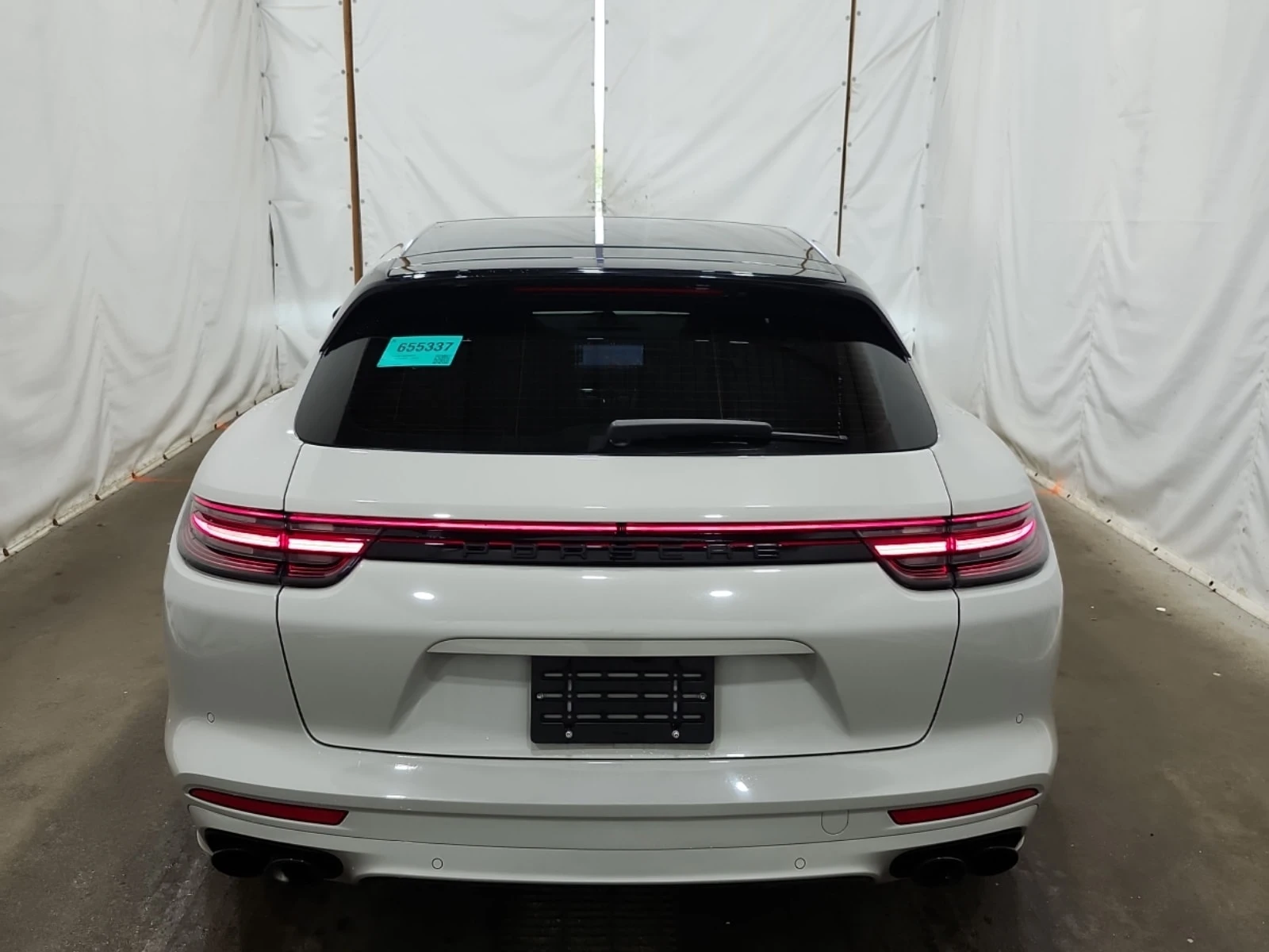 Porsche Panamera 4 E HYBRID * АВТОКРЕДИТ * ГЛАВНО ПРЕДСТАВИТЕЛСТВО, снимка 4 - Автомобили и джипове - 55885277