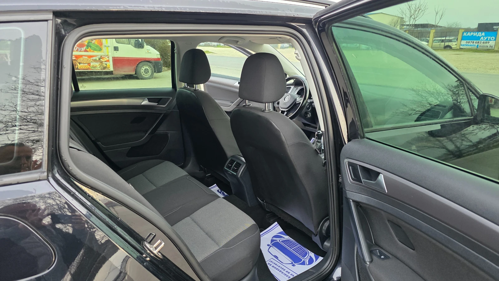 VW Golf КАТО ЧИСТО НОВА, снимка 11 - Автомобили и джипове - 56155823