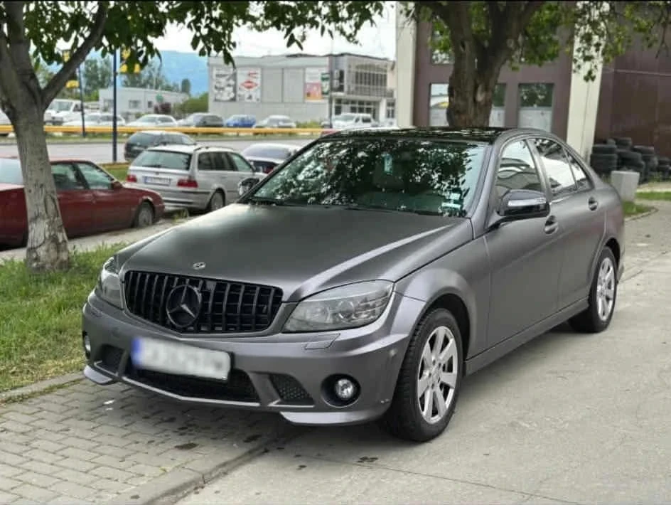Mercedes-Benz C 220