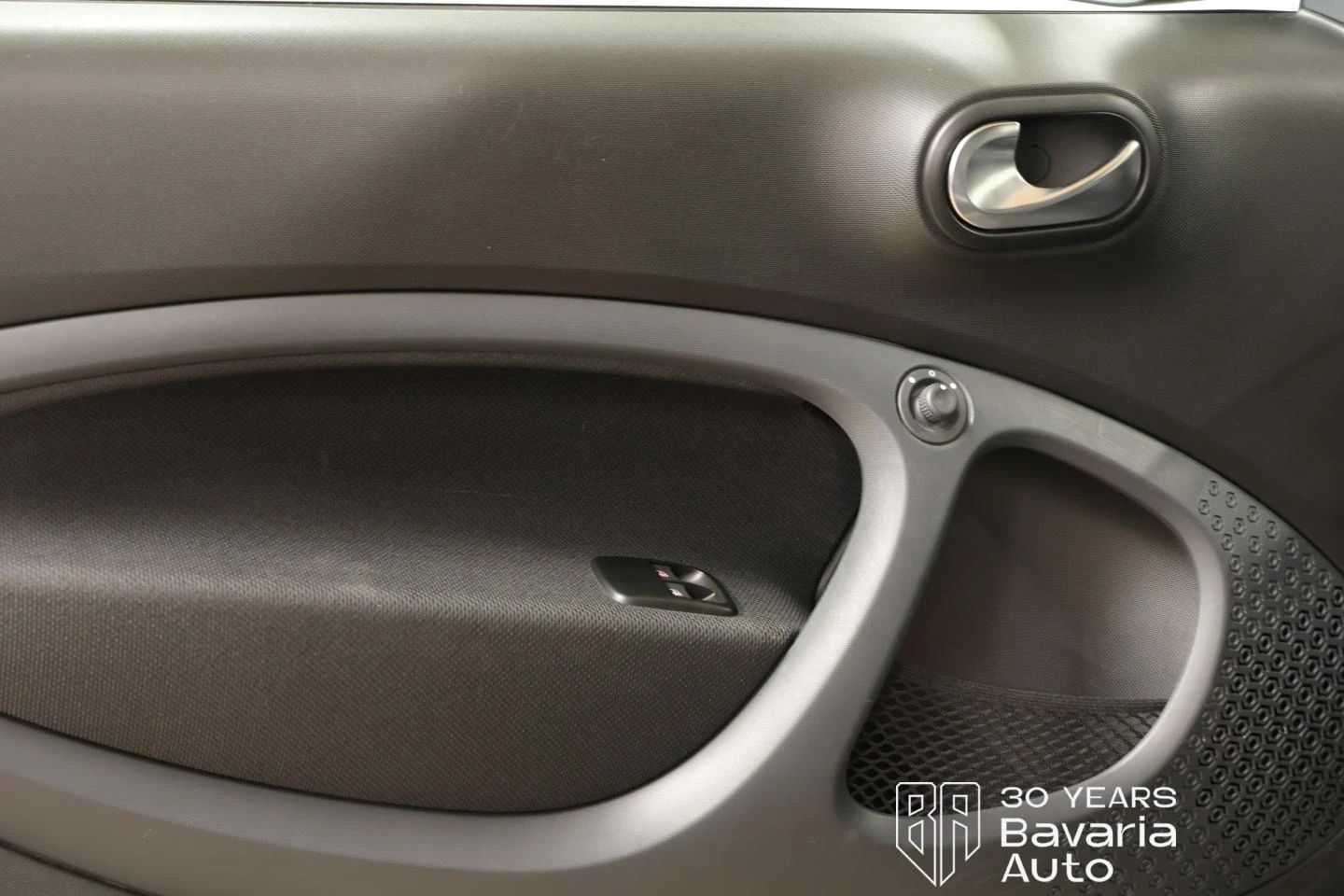 Smart Fortwo coupe EQ Brabus �������� Full LED | Mobile.bg � ����������� 8