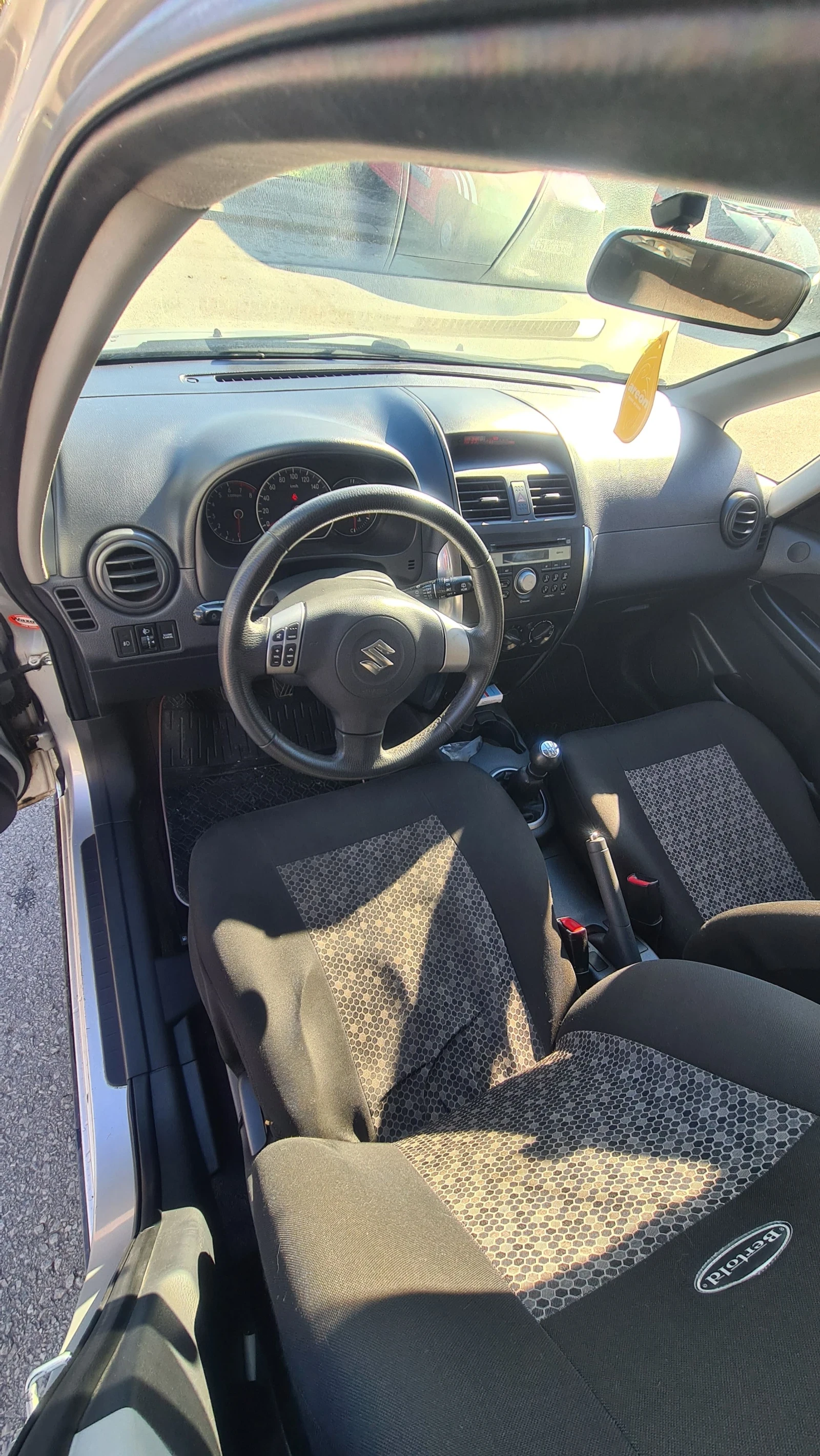 Suzuki SX4, снимка 6 - Автомобили и джипове - 56542688
