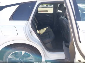 Audi Q4 E-Tron Premium Plus 50 Quattro, снимка 8