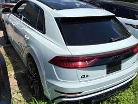 Audi Q8 * Progressiv S-line Black Optic* ОБДУХ* DIS* B&O* , снимка 2