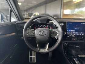 Lexus NX * F Sport Pkg 2| Safety Certified| Welcome Trades|, снимка 12