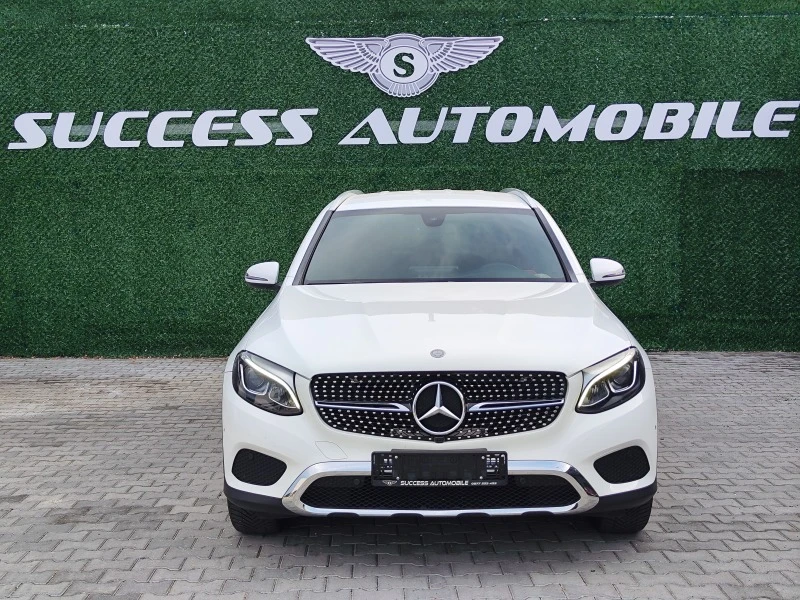 Mercedes-Benz GLC 220 AMG* CAMERA* RECARO* LIZING, снимка 2 - Автомобили и джипове - 41973090