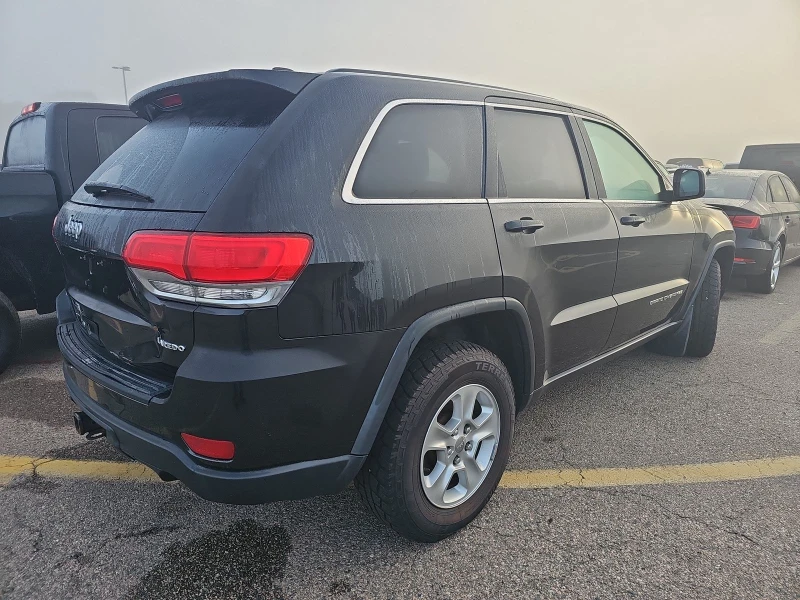 Jeep Grand cherokee LAREDO, снимка 4 - Автомобили и джипове - 47731563