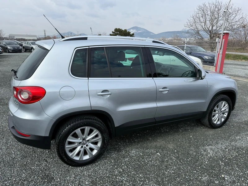 VW Tiguan (KATO НОВА)^(4x4), снимка 5 - Автомобили и джипове - 49179868