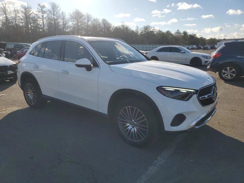 Mercedes-Benz GLC Подгрев* Burmester* Keyless* Камера* Панорама, снимка 1 - Автомобили и джипове - 49243661