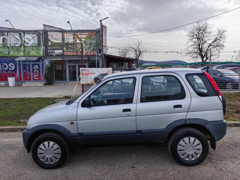 Daihatsu Terios 1.3i. 88ps 4x4, снимка 5 - Автомобили и джипове - 49471638