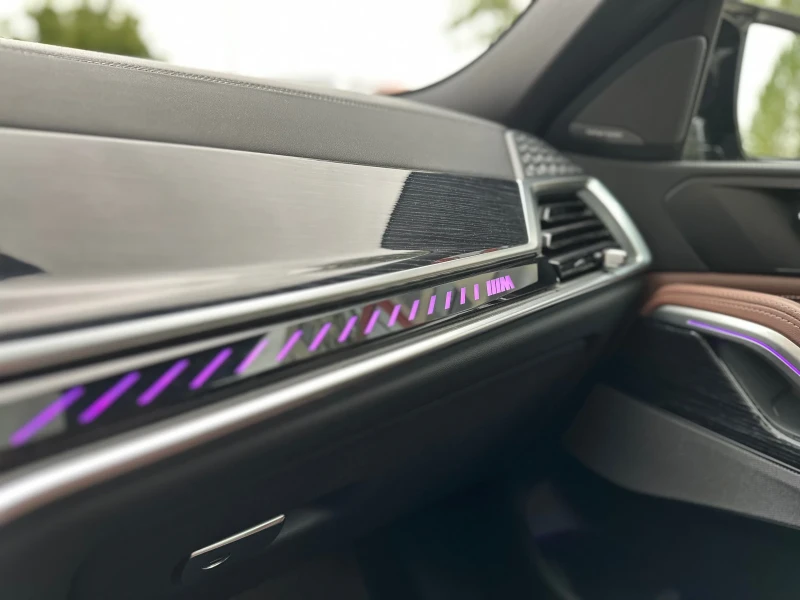 BMW X6 M60I * DISTRONIC * AMBIENT * LASER * 360 * H&K, снимка 14 - Автомобили и джипове - 52543052