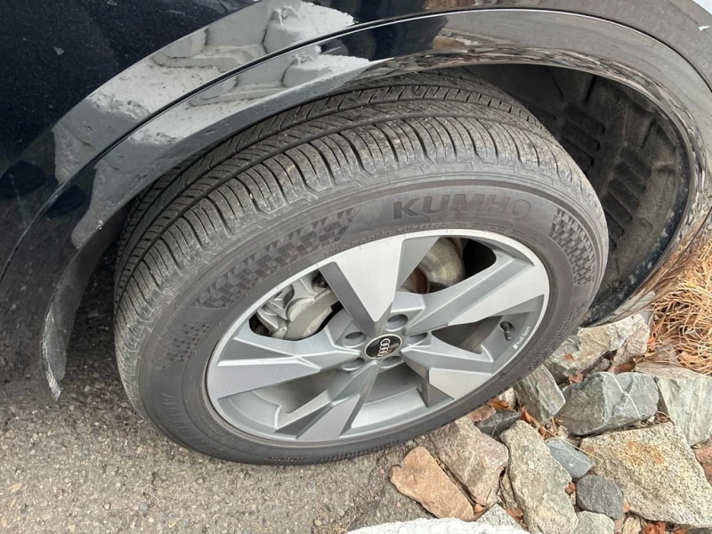 Audi Q5 2024 Komfort * CARFAX * БЕЗ ПЪРВОНАЧАЛНА ВНОСКА, снимка 6 - Автомобили и джипове - 53190196