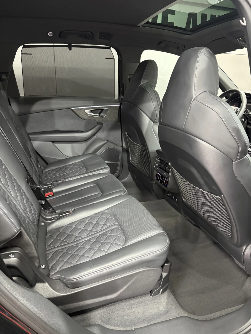 Audi Q7 55TFSI 3xSline competition plus* HD MATRIX* PANO* , снимка 12 - Автомобили и джипове - 53225564
