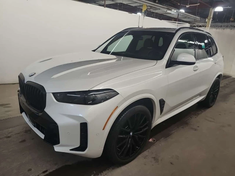 BMW X5 * XDRIVE40I * ДИСТРОНИК / ОБУХВАНЕ / 360 / ПАНО /