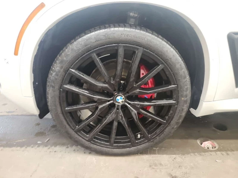 BMW X5 * XDRIVE40I * ДИСТРОНИК / ОБУХВАНЕ / 360 / ПАНО /, снимка 8 - Автомобили и джипове - 53593114