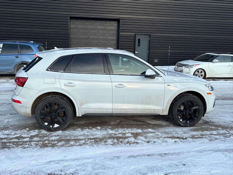 Audi Q5 * Progressiv * CARFAX * ЦЕНА ДО БГ, снимка 3 - Автомобили и джипове - 53597228