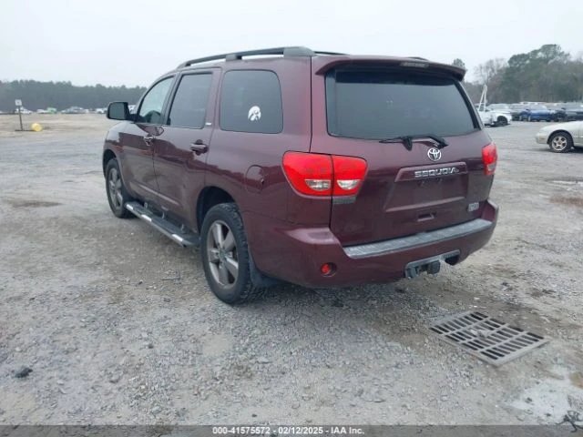 Toyota Sequoia 5.7* V8* ПОДГРЕВ* КАМЕРА* КЕЙЛЕС* КОЖА, снимка 4 - Автомобили и джипове - 49165596