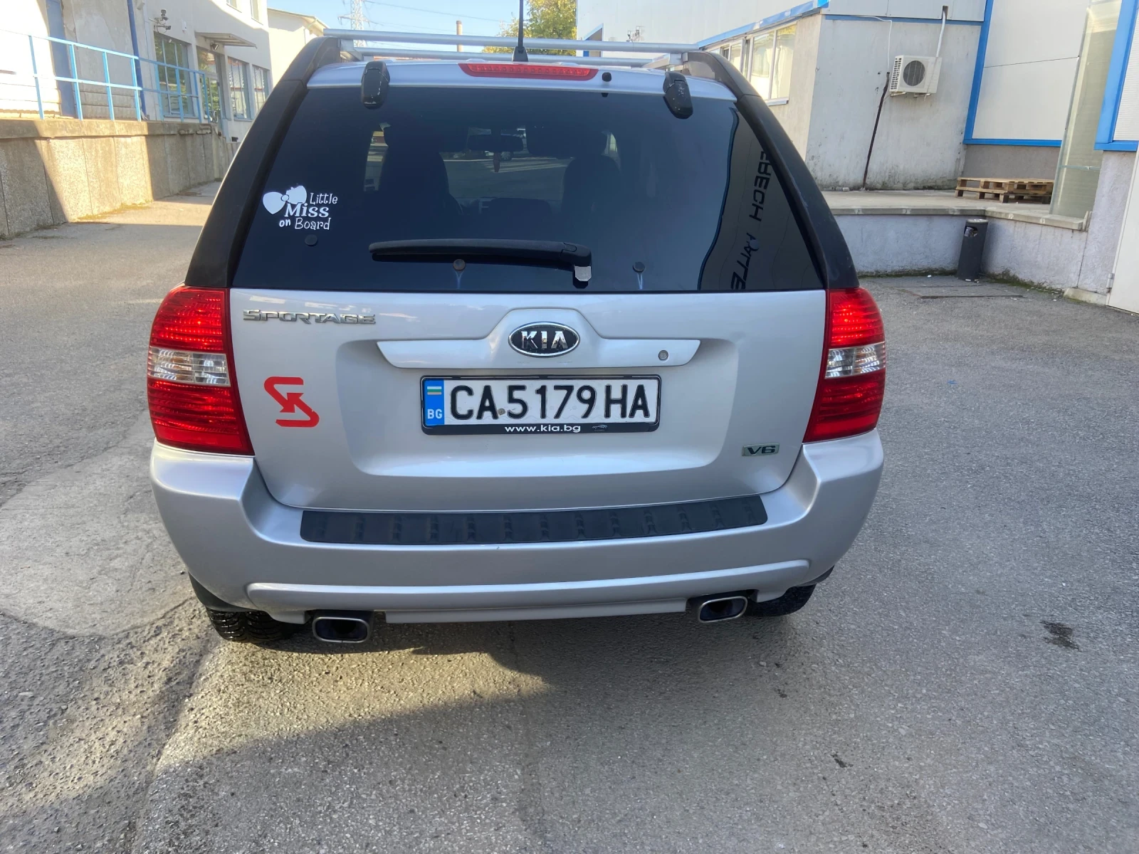 Kia Sportage 2.7 V6 - изображение 2