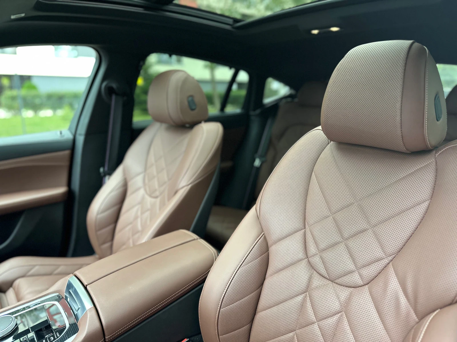 BMW X6 M60I * DISTRONIC * AMBIENT * LASER * 360 * H&K - изображение 7