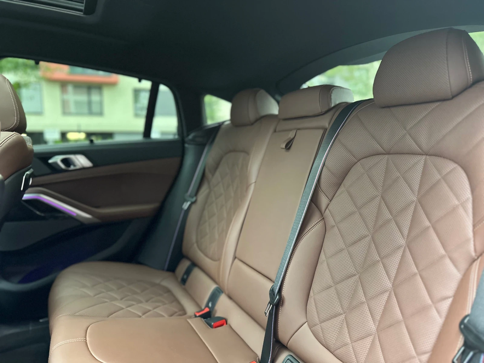 BMW X6 M60I * DISTRONIC * AMBIENT * LASER * 360 * H&K - изображение 8