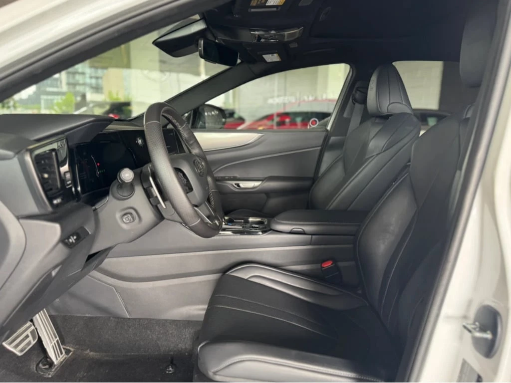 Lexus NX * F Sport Pkg 2| Safety Certified| Welcome Trades| | Mobile.bg � ����������� 11