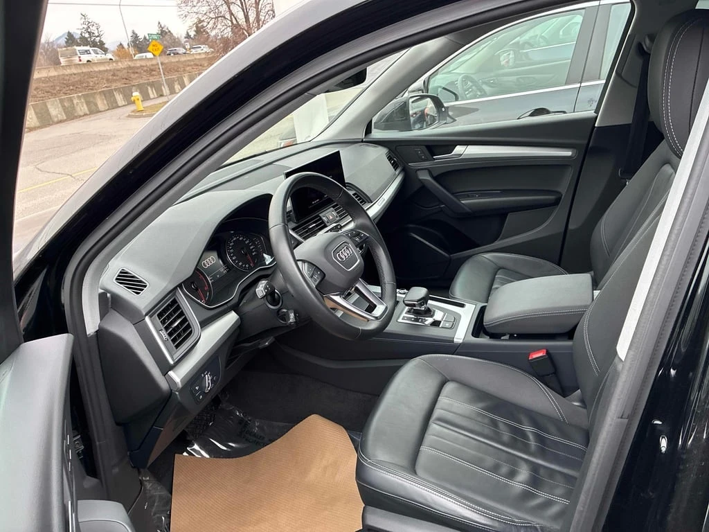 Audi Q5 2024 Komfort * CARFAX * БЕЗ ПЪРВОНАЧАЛНА ВНОСКА - изображение 7