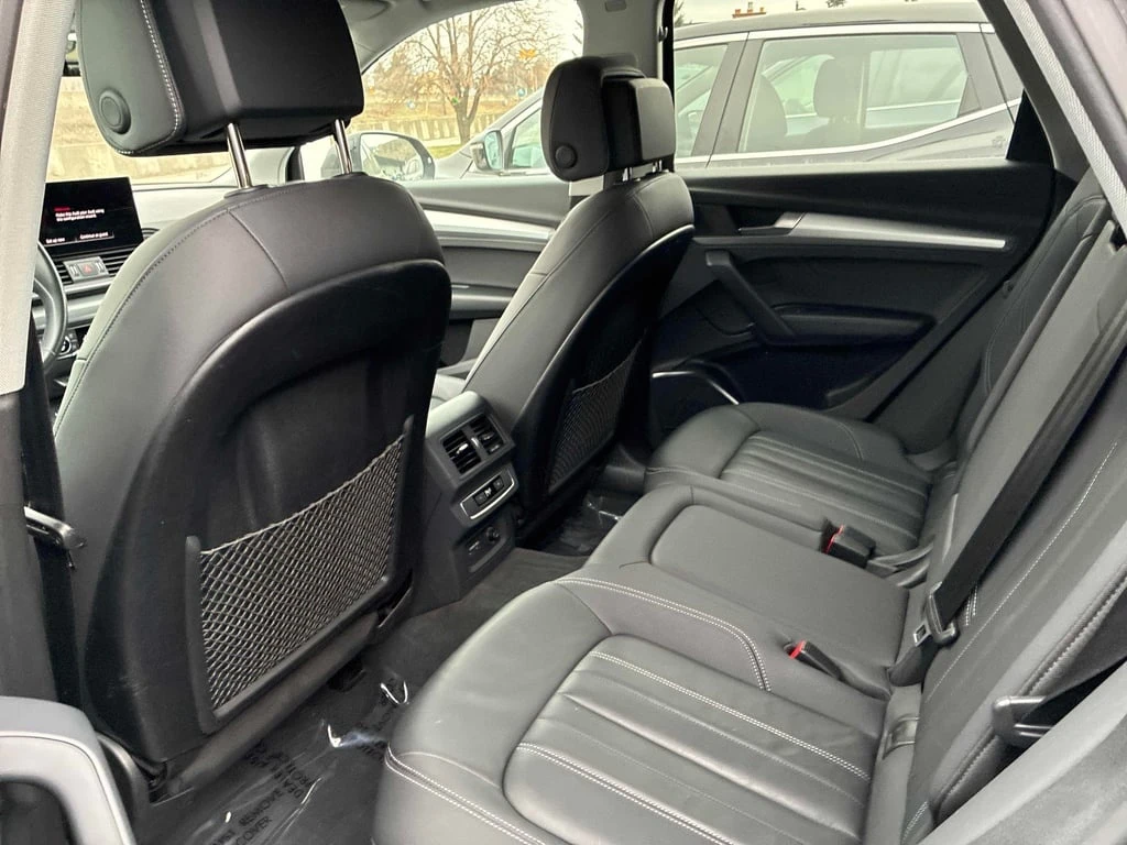 Audi Q5 2024 Komfort * CARFAX * БЕЗ ПЪРВОНАЧАЛНА ВНОСКА - изображение 10