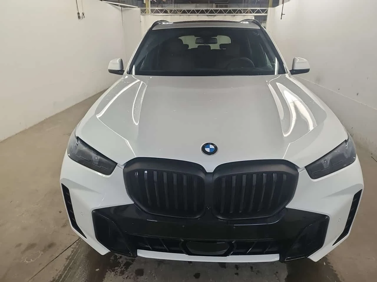 BMW X5 * XDRIVE40I * ДИСТРОНИК / ОБУХВАНЕ / 360 / ПАНО / - изображение 2