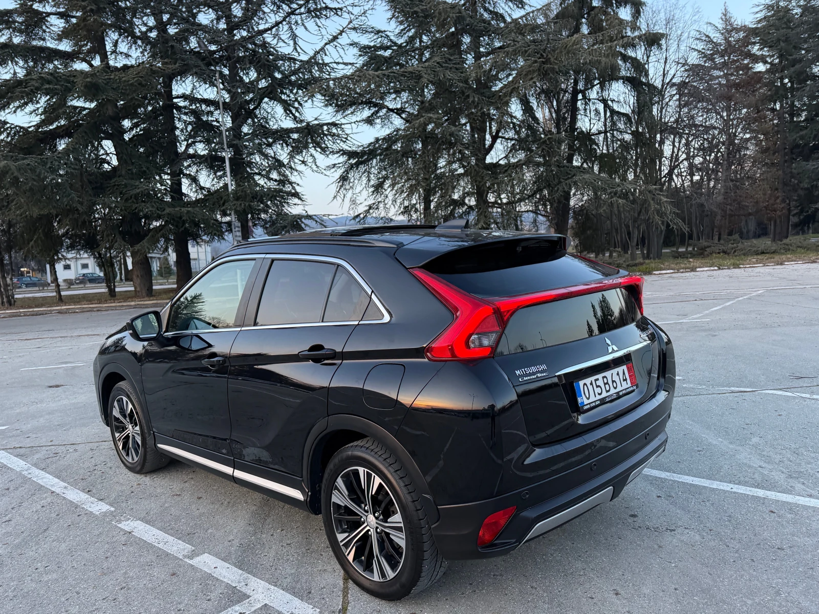 Mitsubishi Eclipse Cross 4x4/KeyLess/360Camera/CarPlay&Android/Head-Up/LED/ - изображение 5