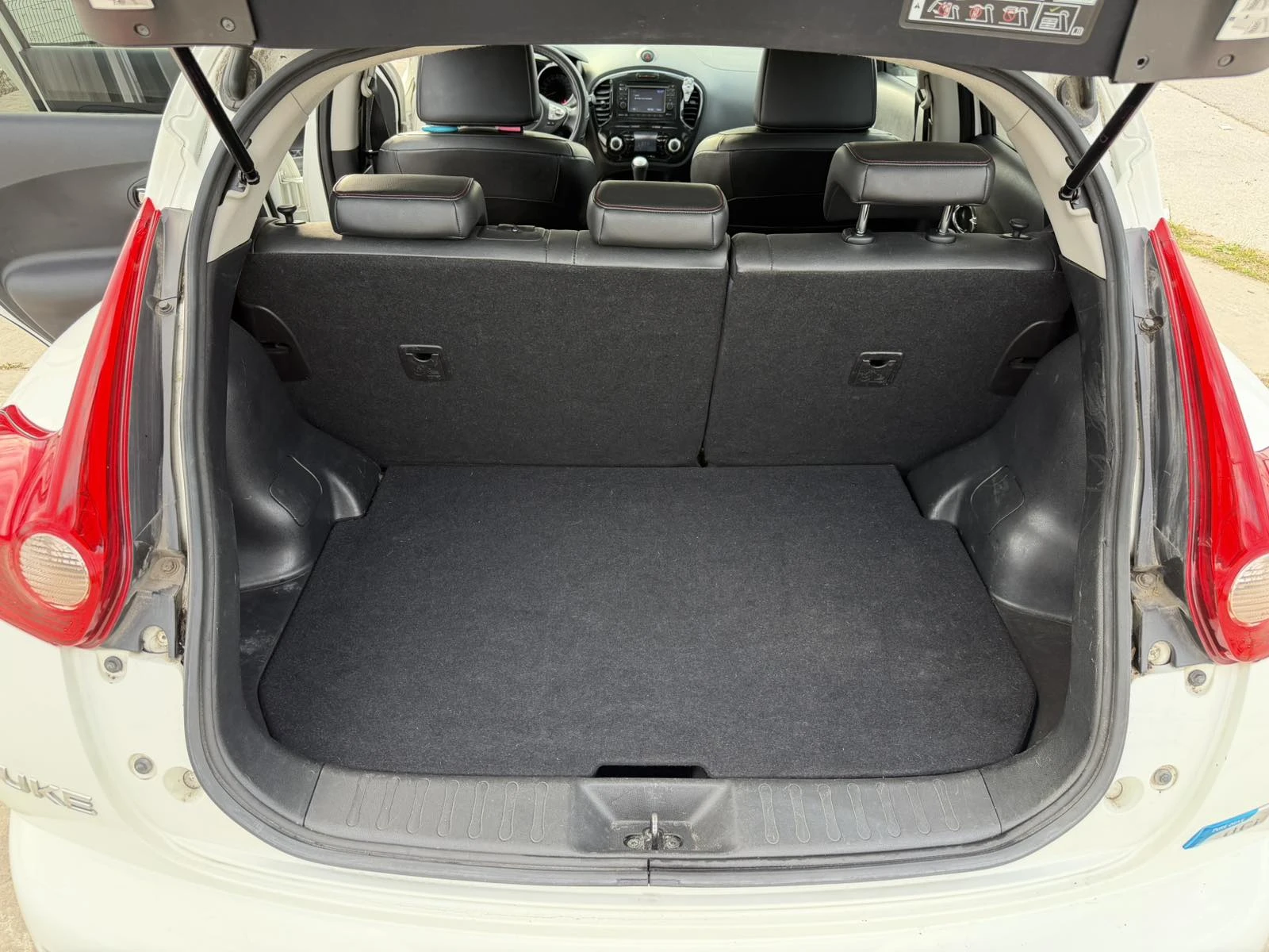 Nissan Juke 1.5 dCi 110 hp, снимка 14 - Автомобили и джипове - 53984850