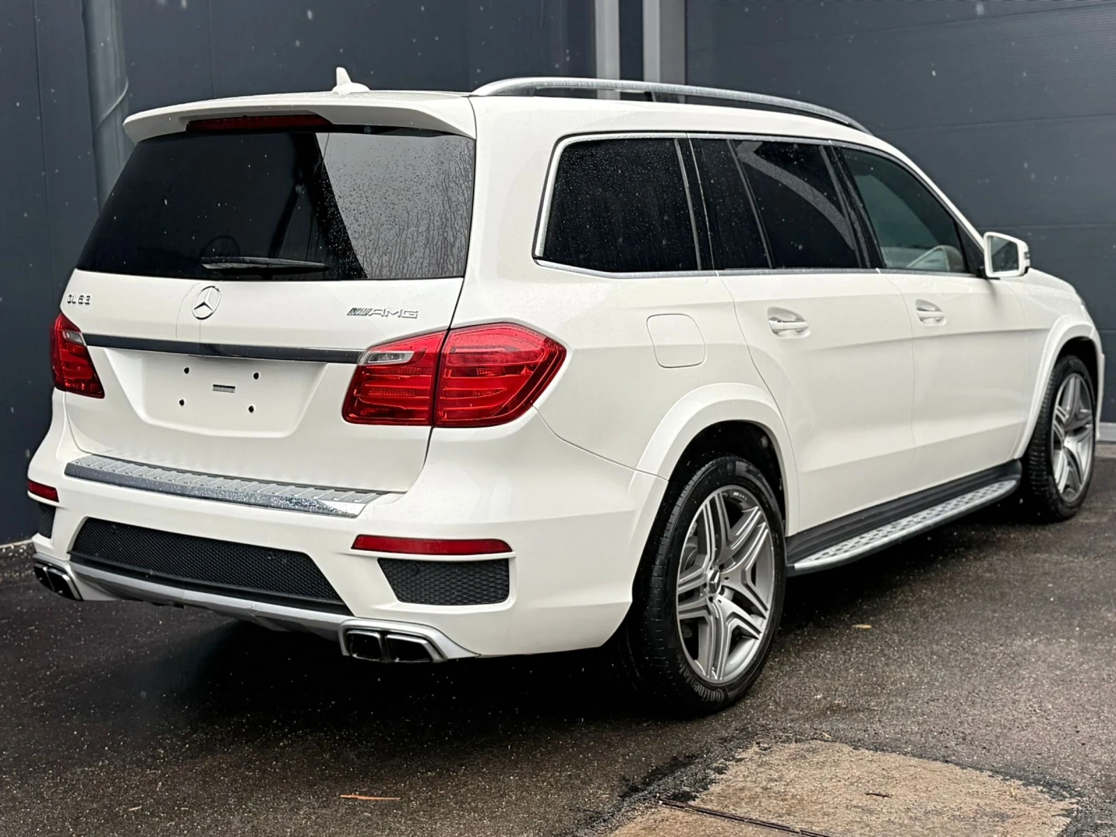Mercedes-Benz GL 63 AMG Mercedes GL63 AMG* 3xTV* 360* VENT+ HEAT* PANORAMA, снимка 7 - Автомобили и джипове - 54074703