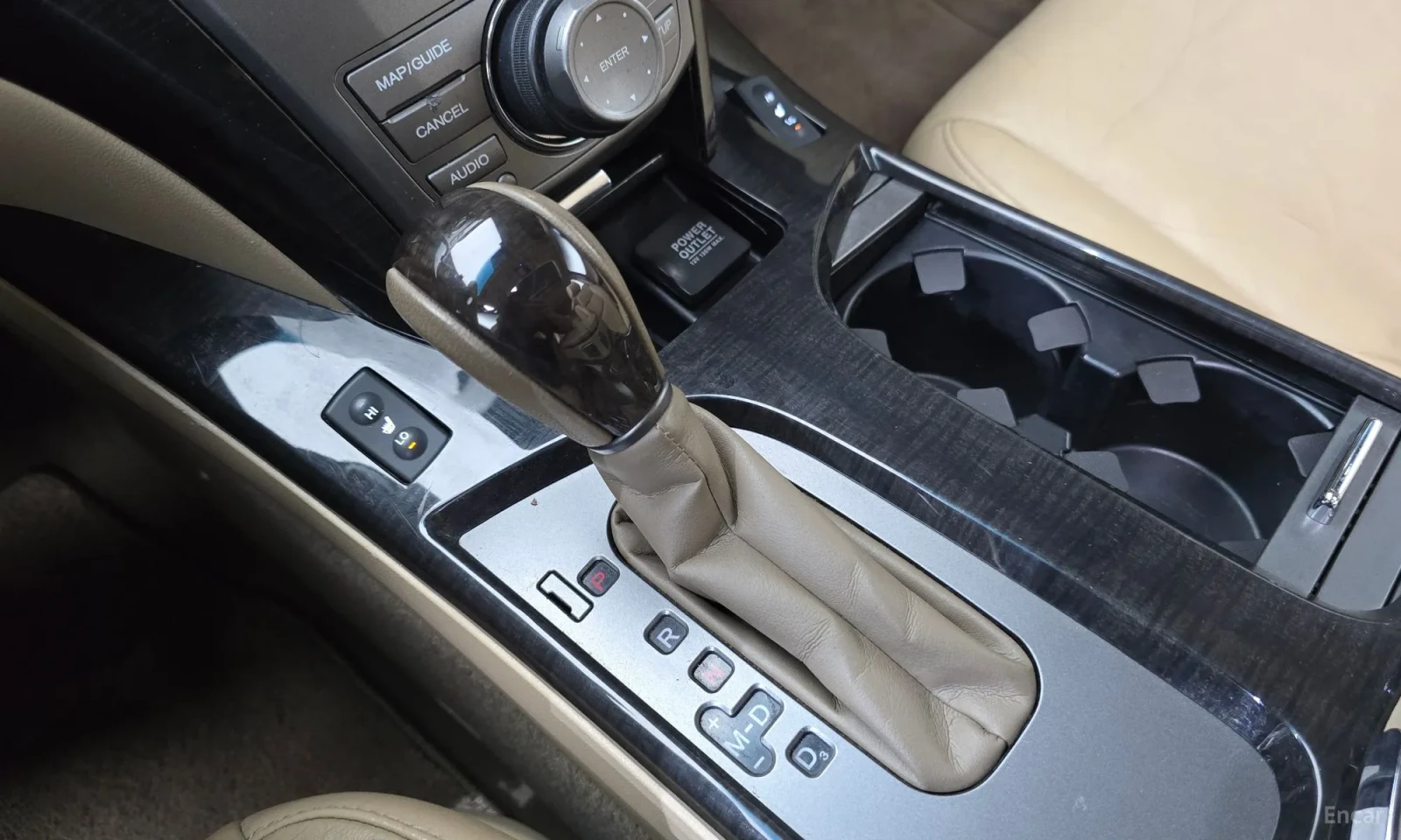 Acura Mdx 3.7, снимка 13 - Автомобили и джипове - 54277243