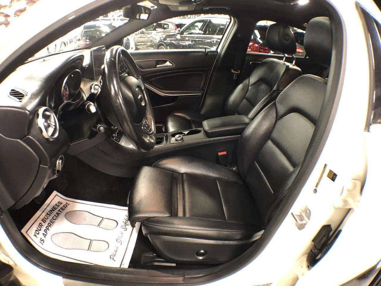 Mercedes-Benz GLA 4MATIC LEATHER PAN/ROOF CARPLAY B/SPOT CAM | Mobile.bg � ����������� 15
