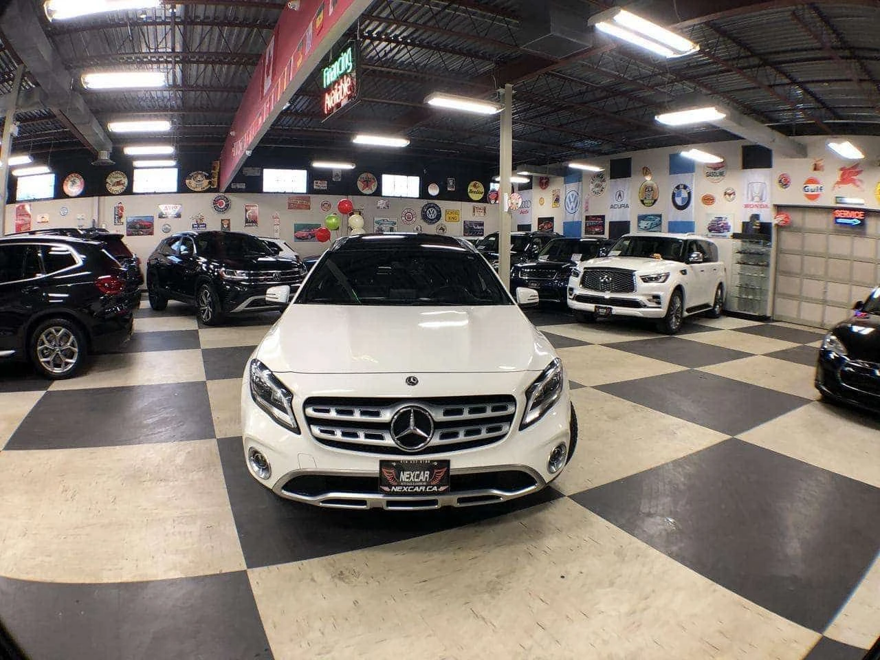 Mercedes-Benz GLA 4MATIC LEATHER PAN/ROOF CARPLAY B/SPOT CAM | Mobile.bg � ����������� 2